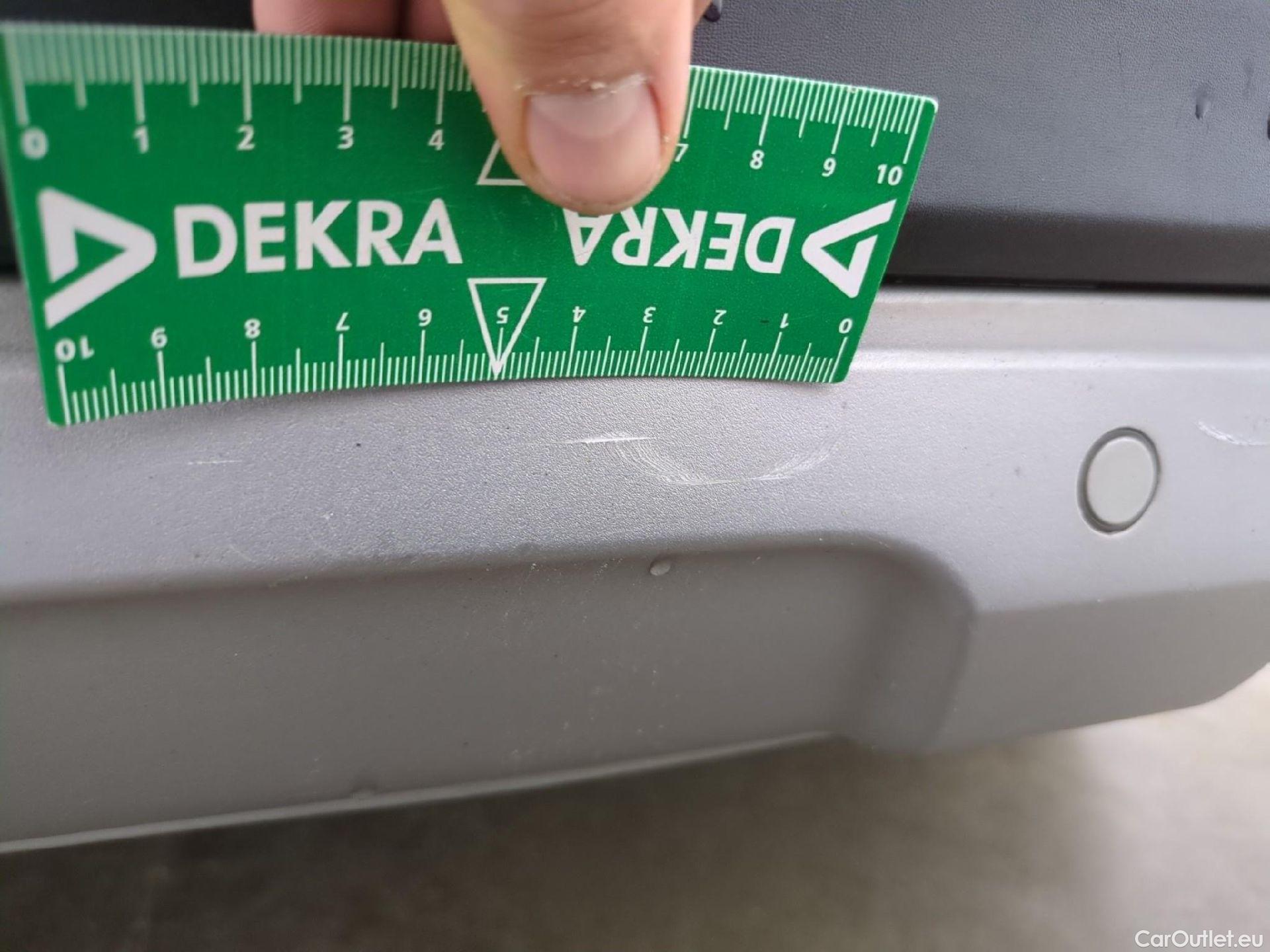  Renault  Espace  V Initiale Paris 2.0 dCi 200CV BVA6 E6dT #66