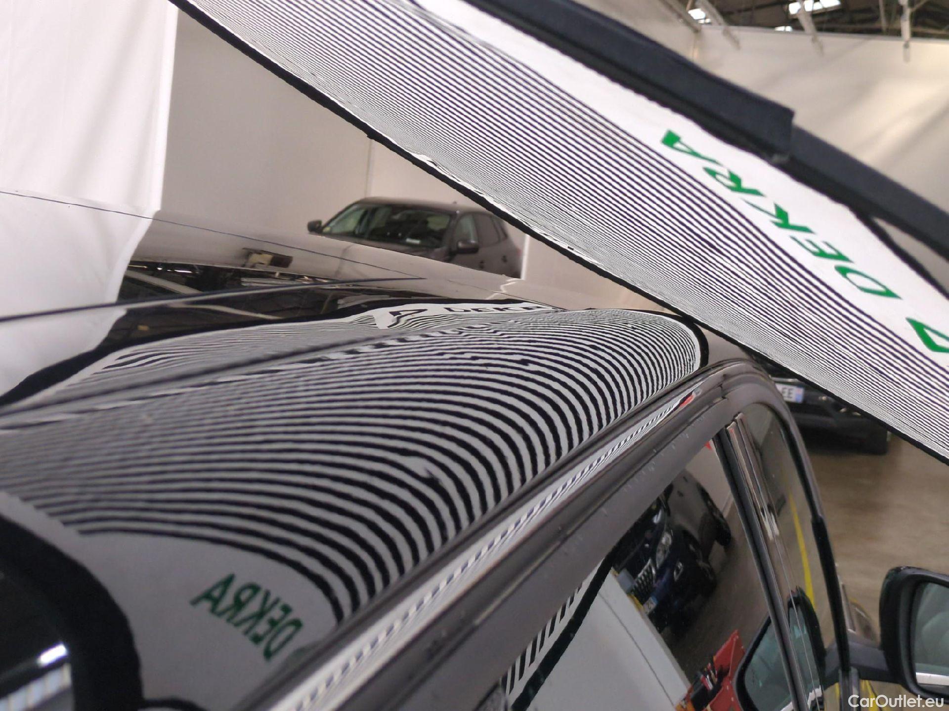  Renault  Espace  V Initiale Paris 2.0 dCi 200CV BVA6 E6dT #49