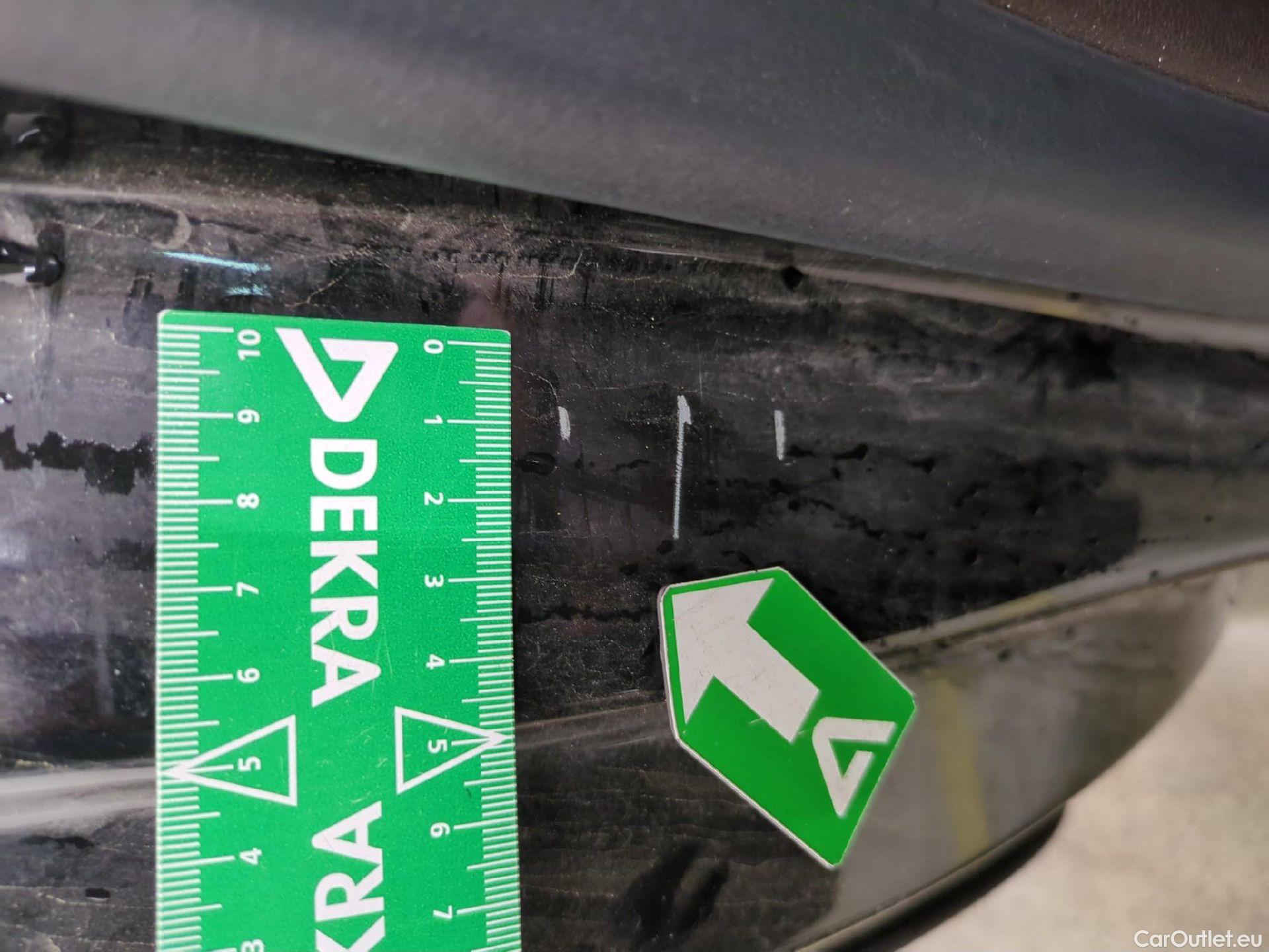  Renault  Espace  V Initiale Paris 2.0 dCi 200CV BVA6 E6dT #20