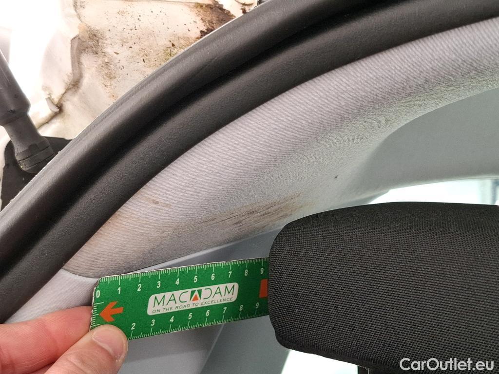  Peugeot  208  Active 1.6 HDi 75CV BVM5 E6 #9