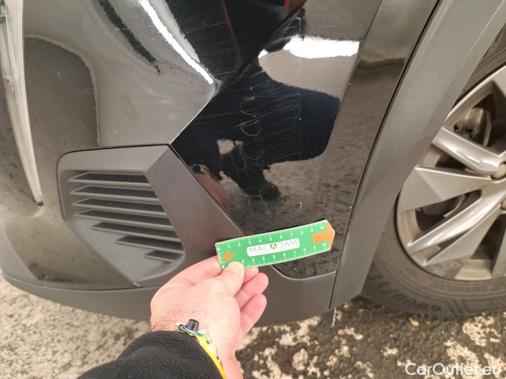  Peugeot  2008  Active Pack 1.2 PureTech 130CV BVA8 E6d #8