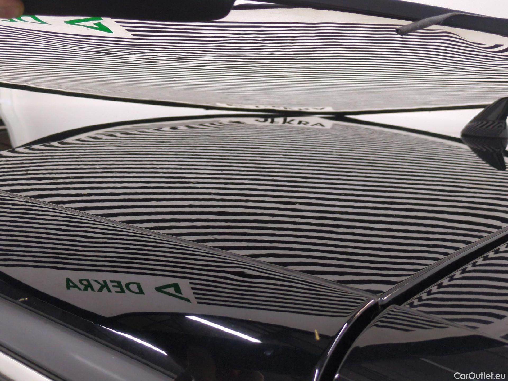  Renault  Espace  V Initiale Paris 2.0 dCi 200CV BVA6 E6dT #43