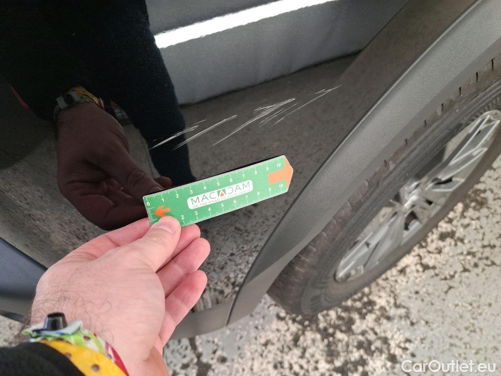  Peugeot  2008  Active Pack 1.2 PureTech 130CV BVA8 E6d #13