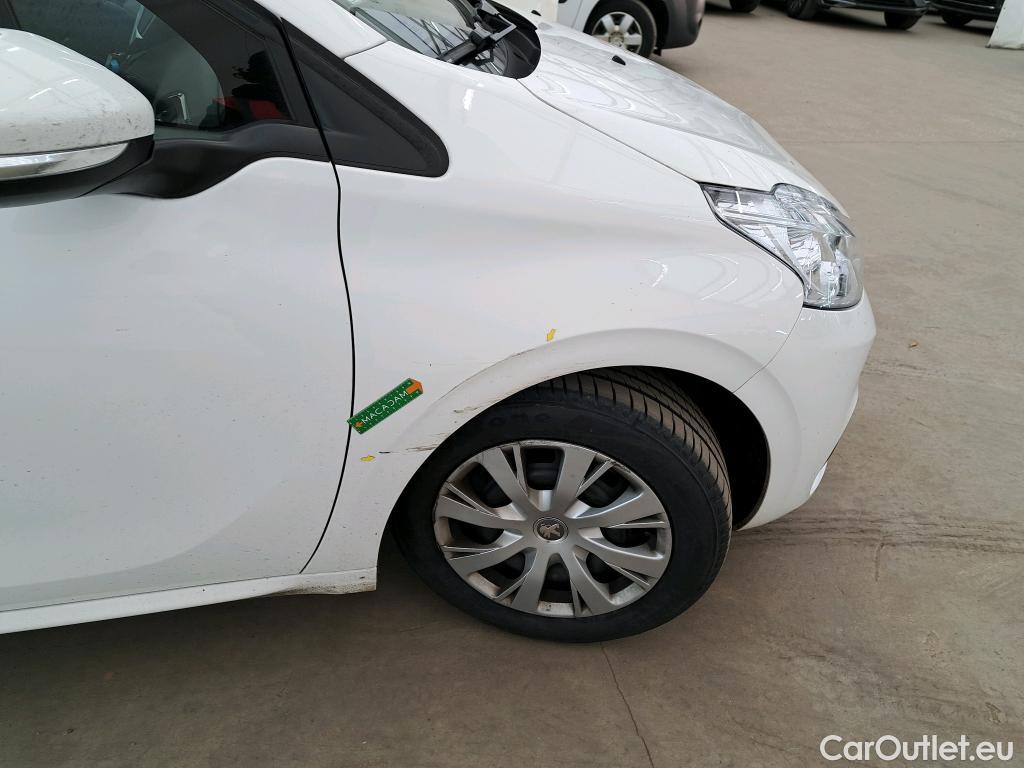  Peugeot  208  Affaire Premium Pack 1.5 HDi 100CV BVM5 E6dT #24