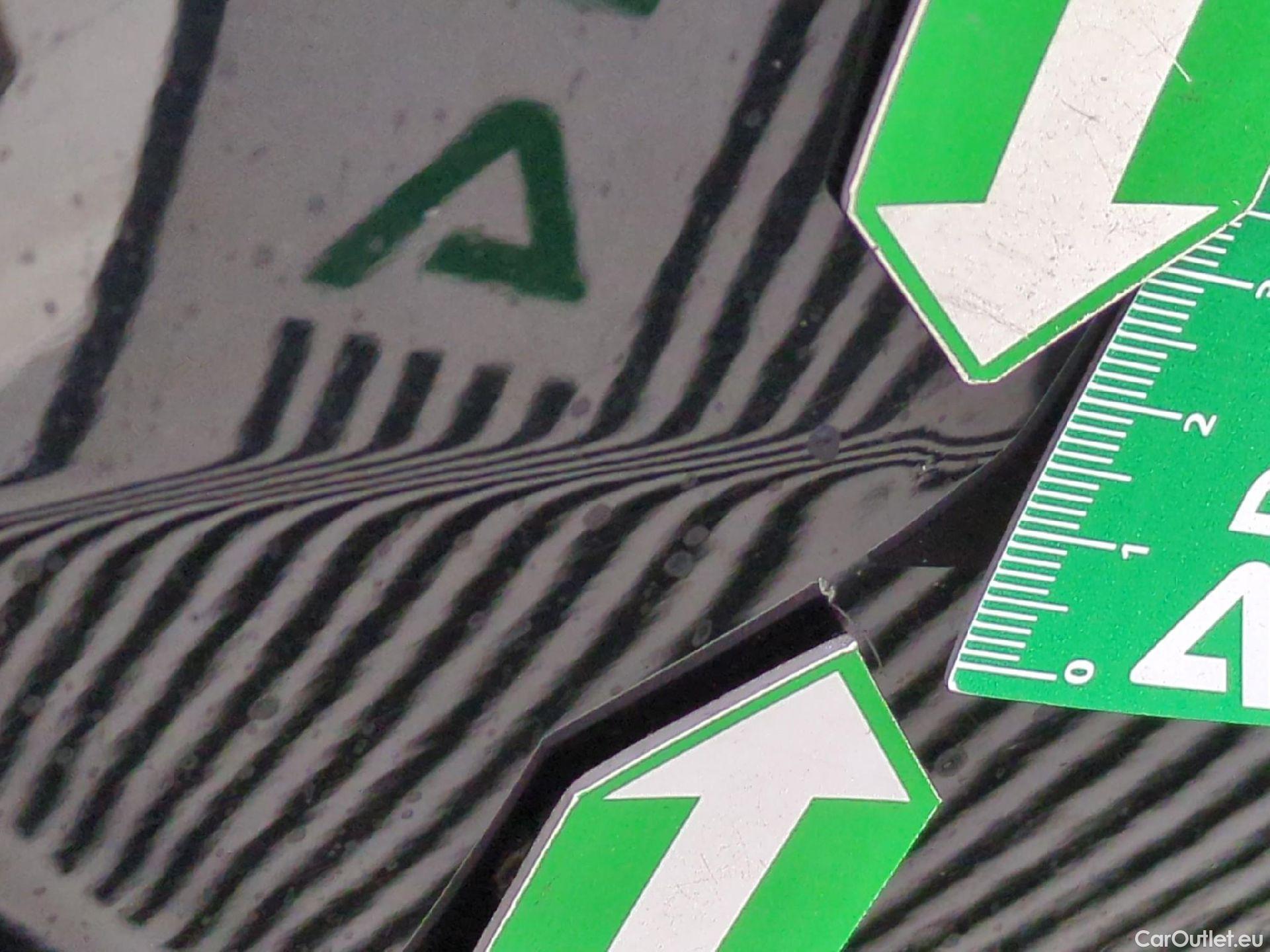  Renault  Espace  V Initiale Paris 2.0 dCi 200CV BVA6 E6dT #18