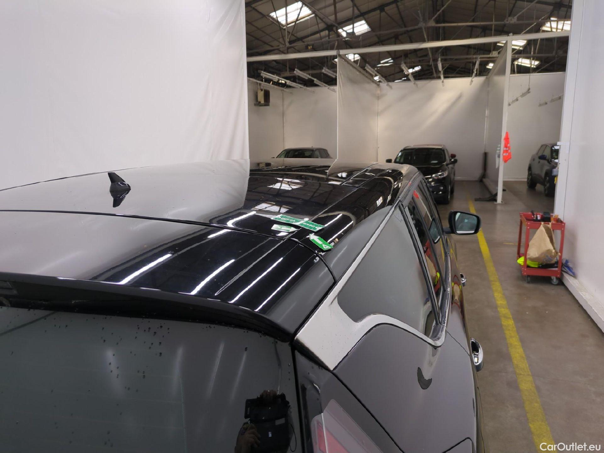  Renault  Espace  V Initiale Paris 2.0 dCi 200CV BVA6 E6dT #50