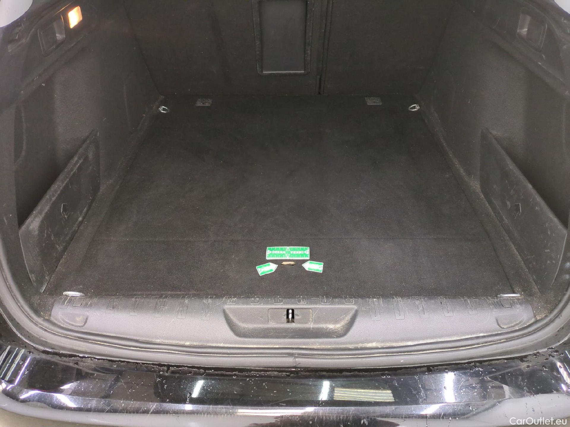  Peugeot  308  SW Allure 1.5 HDi 130CV BVM6 E6dT #24