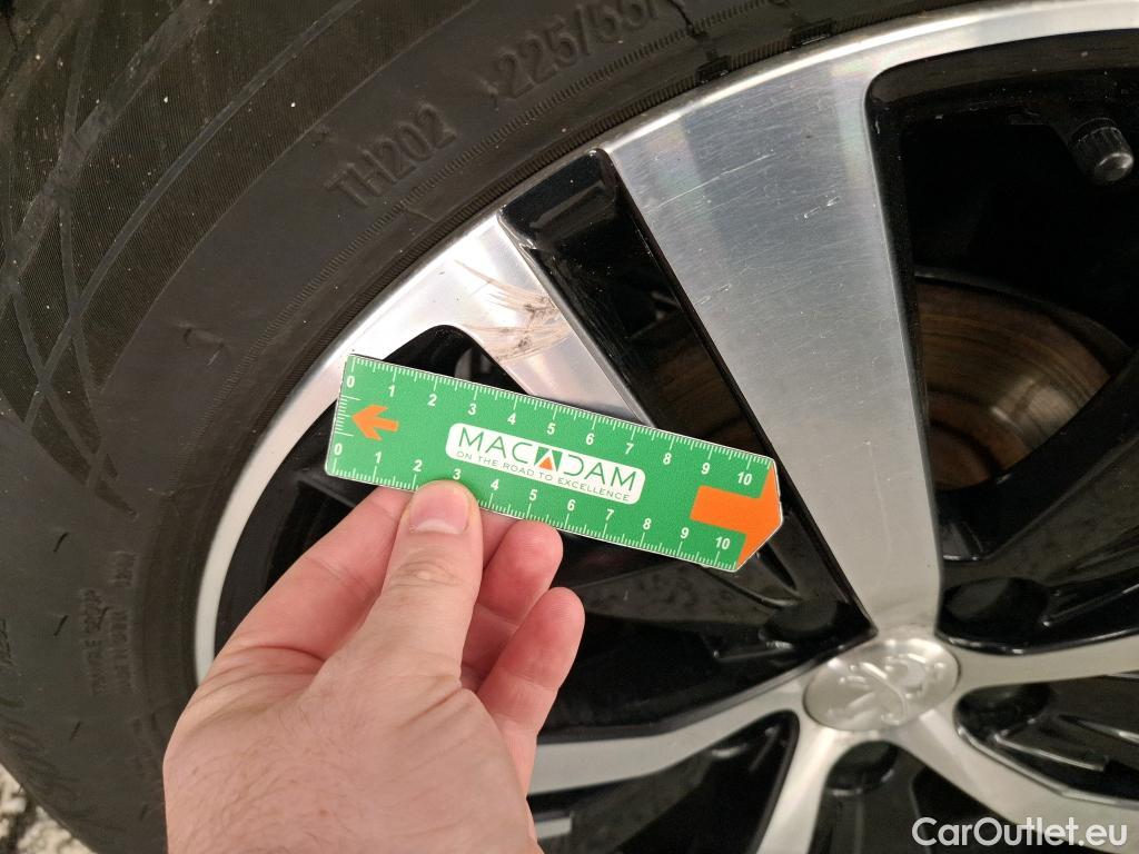  Peugeot  3008  Allure Business 1.2 PureTech 130CV BVA6 E6 #39