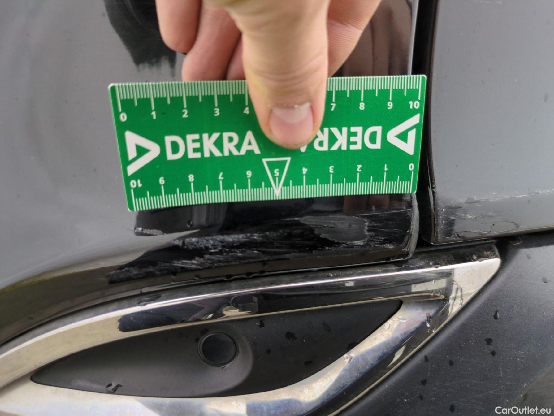  Renault  Espace  V Initiale Paris 2.0 dCi 200CV BVA6 E6dT #55