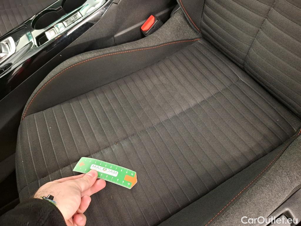  Peugeot  2008  Active Pack 1.2 PureTech 130CV BVA8 E6d #21