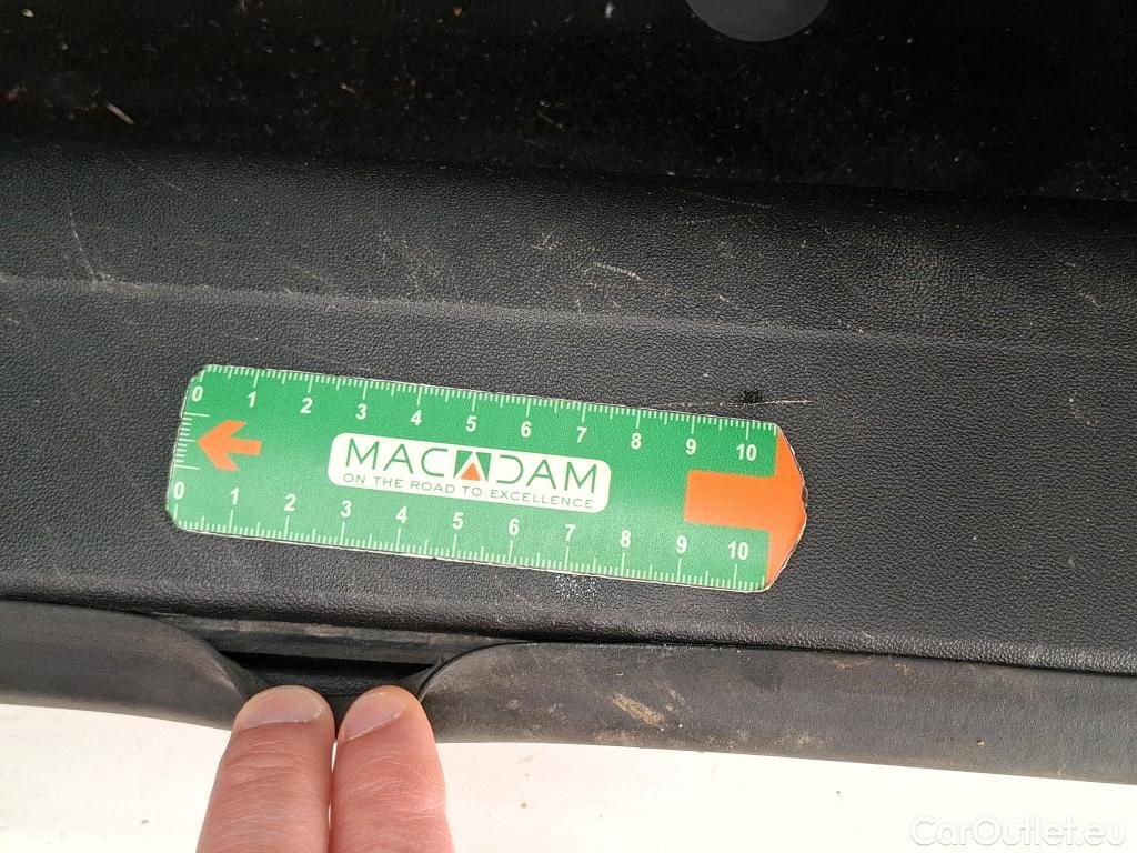  Peugeot  208  Active 1.6 HDi 75CV BVM5 E6 #4