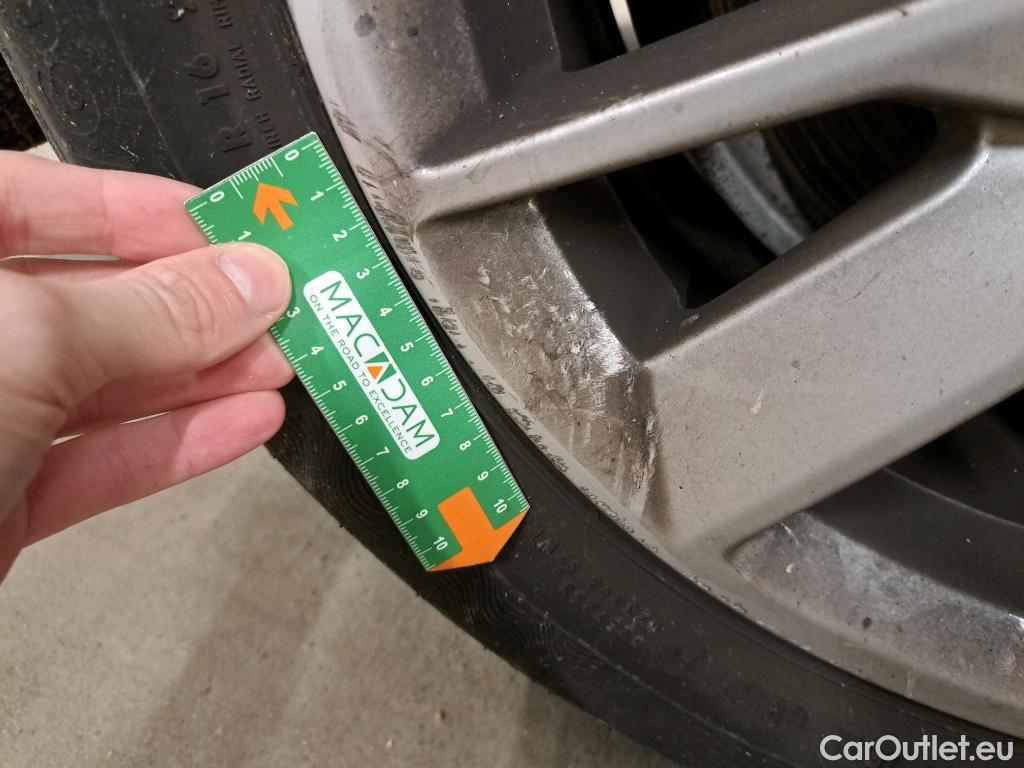  Audi  A4  Avant business line ultra 2.0 TDI 150CV BVA7 E6 #30