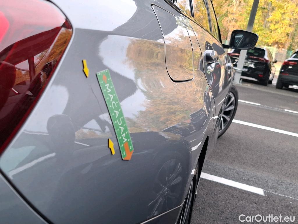  Bmw  Serie 3 BMW Série 3 Touring / 2022 / 5P / Break 318i 156ch Business Design BVA8 #10