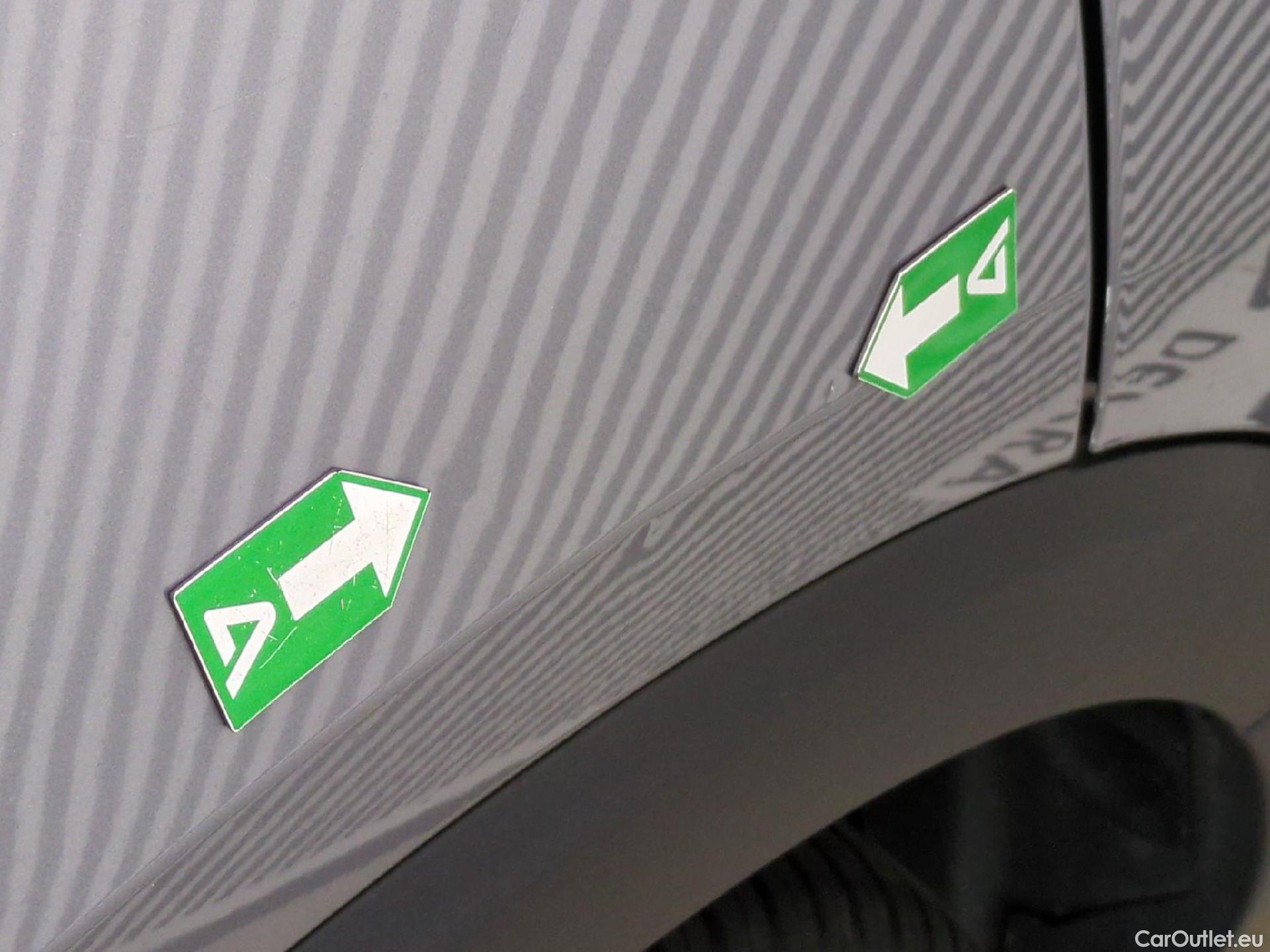  Opel  Crossland  X Business Elegance 1.5 120CV BVA6 E6d #32