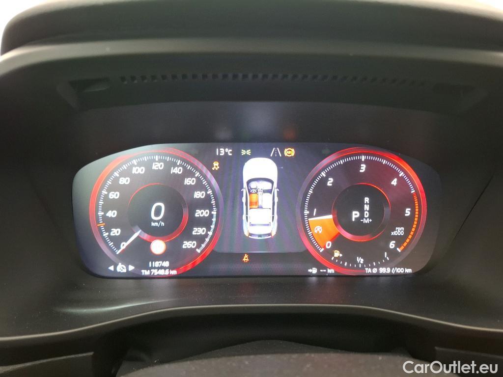  Volvo  XC 40 VOLVO XC40 5p SUV D4 AWD AdBlue 190 Geartro 8 Momentum #27