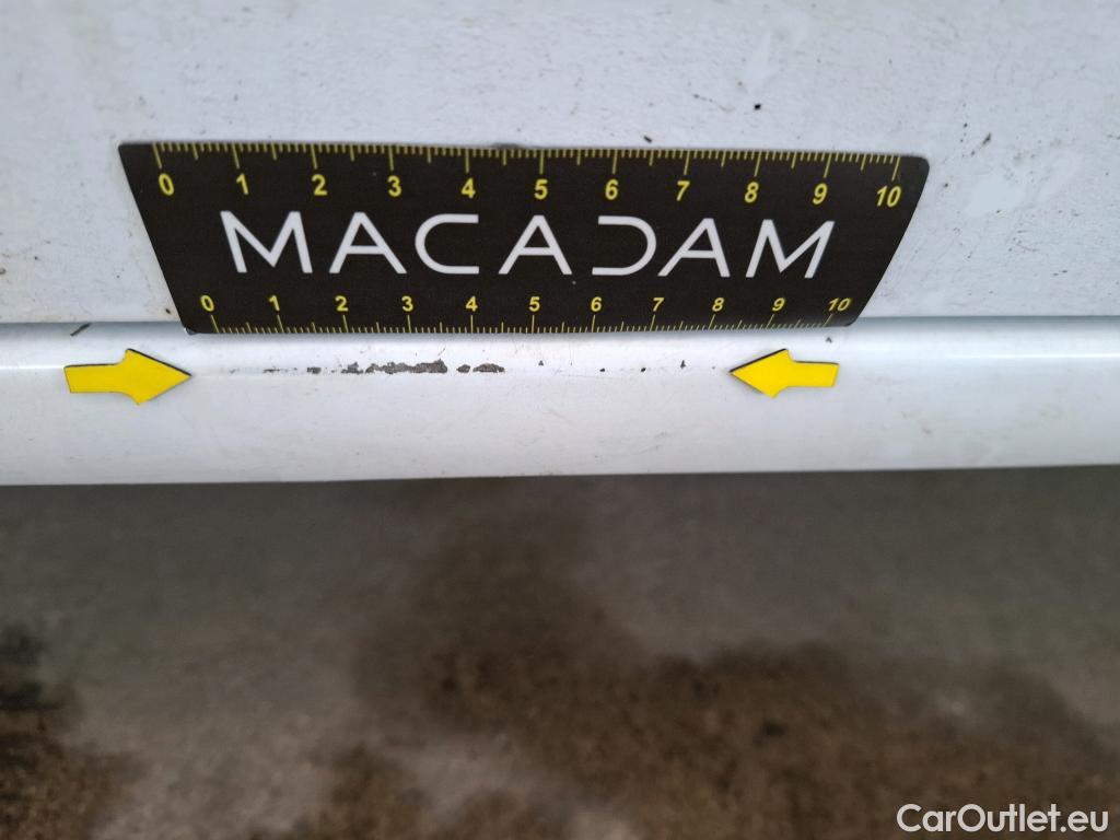  Opel  Combo OPEL  / 2018 / 4P / Fourgonnette 1.5 diesel 100chL1H1/stand CARGO PACK C #31