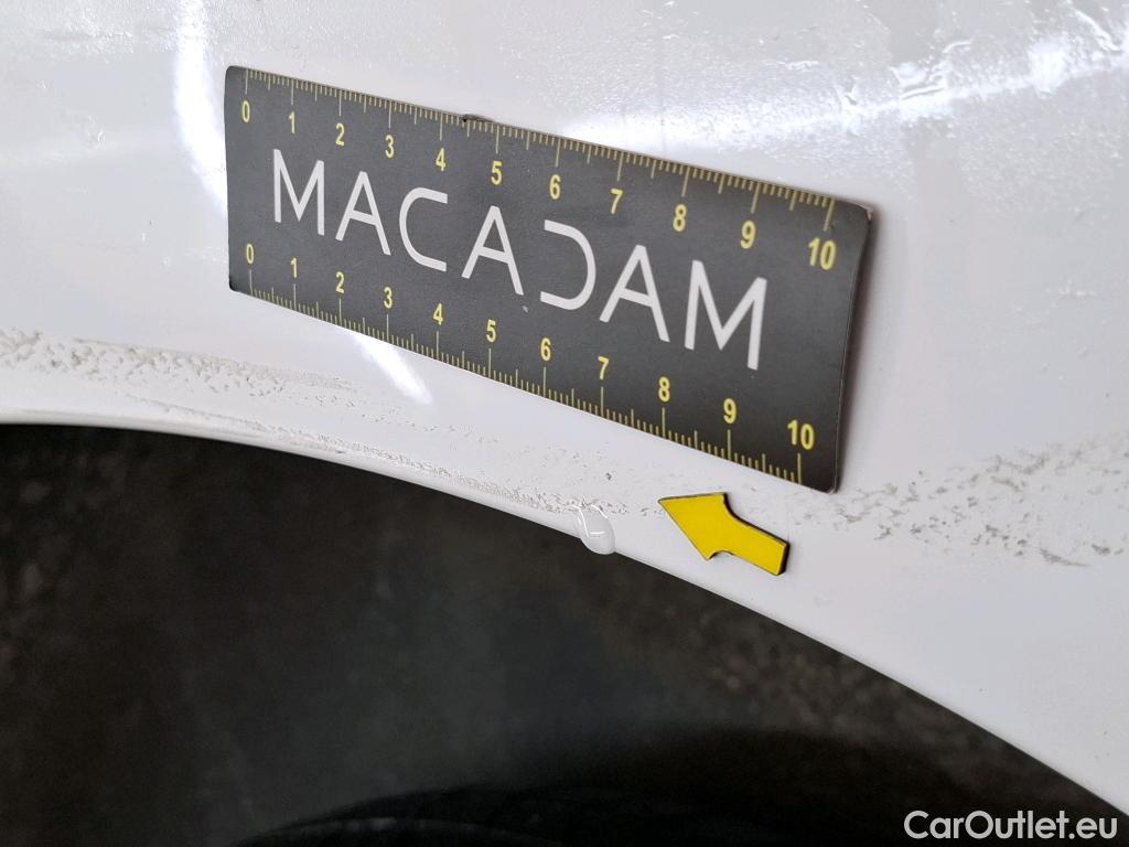  Opel  Combo OPEL  / 2018 / 4P / Fourgonnette 1.5 diesel 100chL1H1/stand CARGO PACK C #46