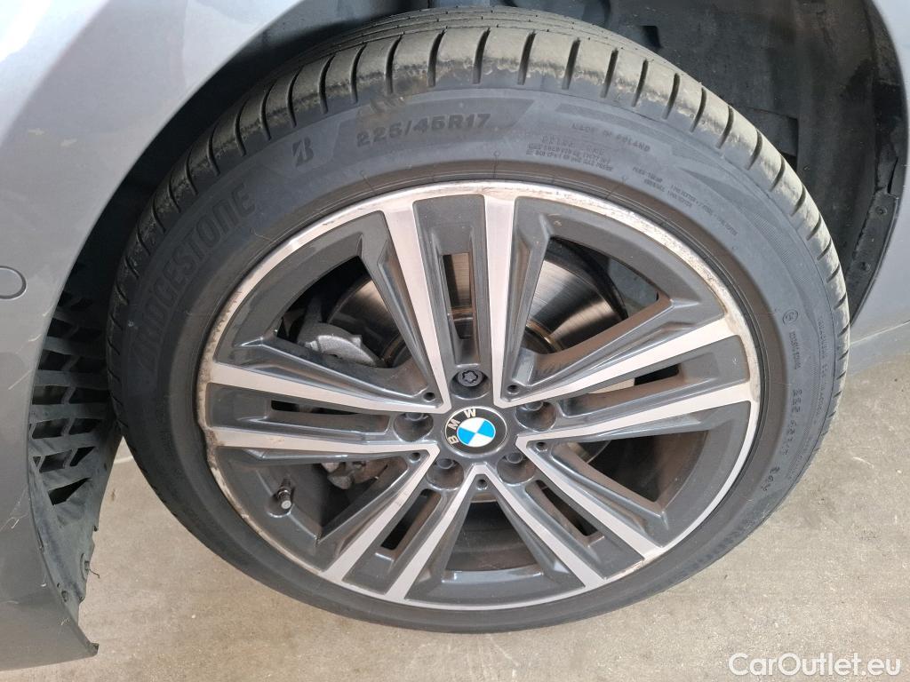  Bmw  Serie 1 BMW Série 1 / 2019 / 5P / Berline 116i DKG7 Business Design #2