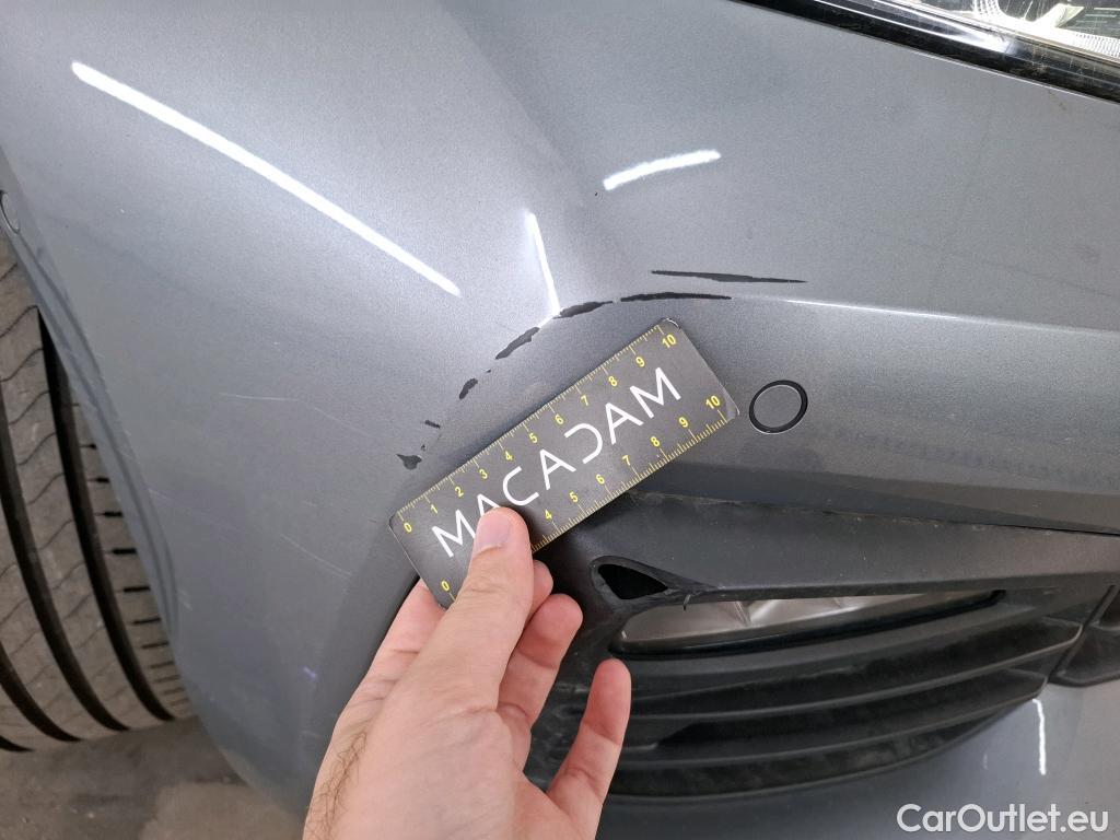  Bmw  Serie 1 BMW Série 1 / 2019 / 5P / Berline 116i DKG7 Business Design #16