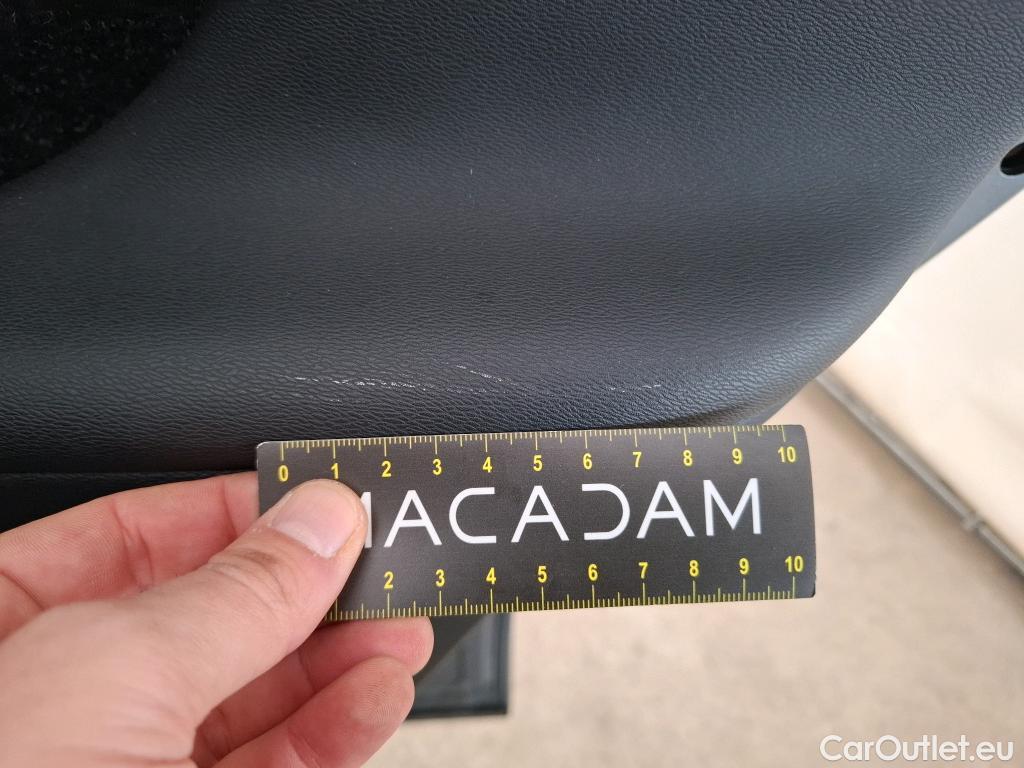  Volvo  XC 40 VOLVO XC40 5p SUV D4 AWD AdBlue 190 Geartro 8 Momentum #16