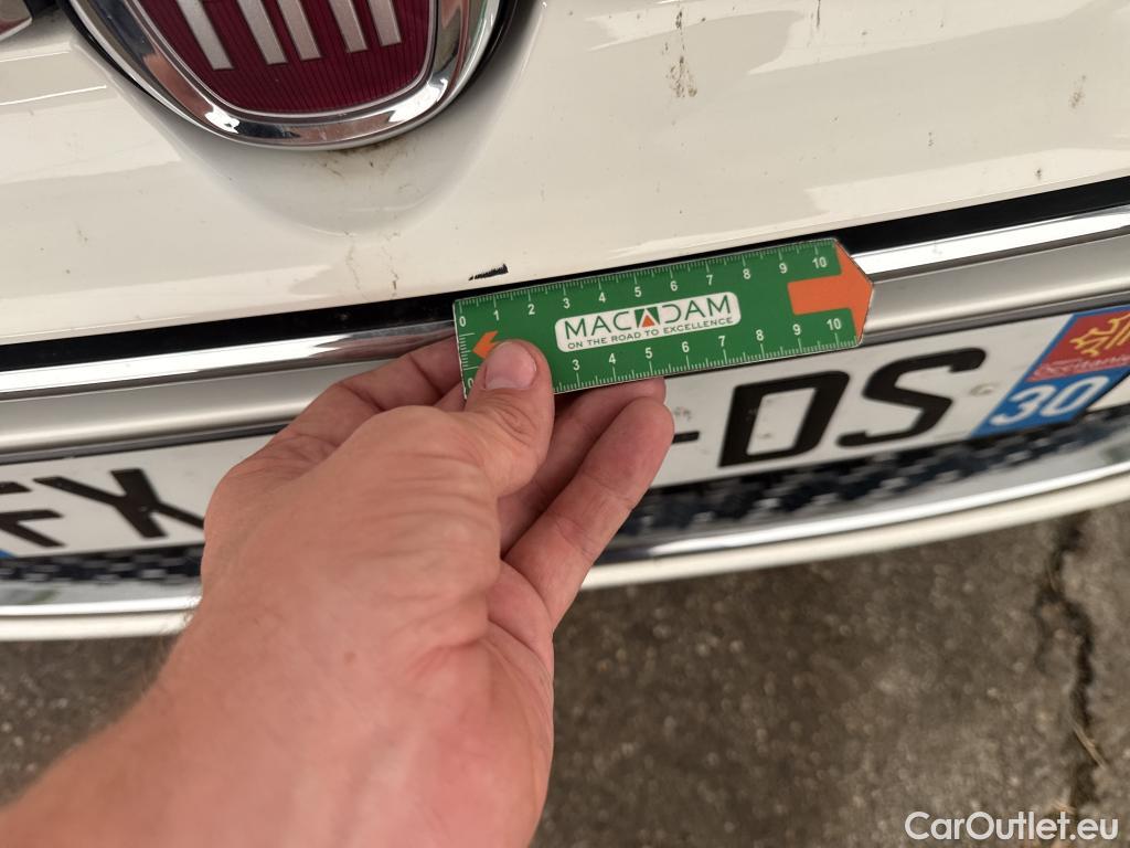  Fiat  500 FIAT  2015 3P Berline 10 70ch BSG Star #14