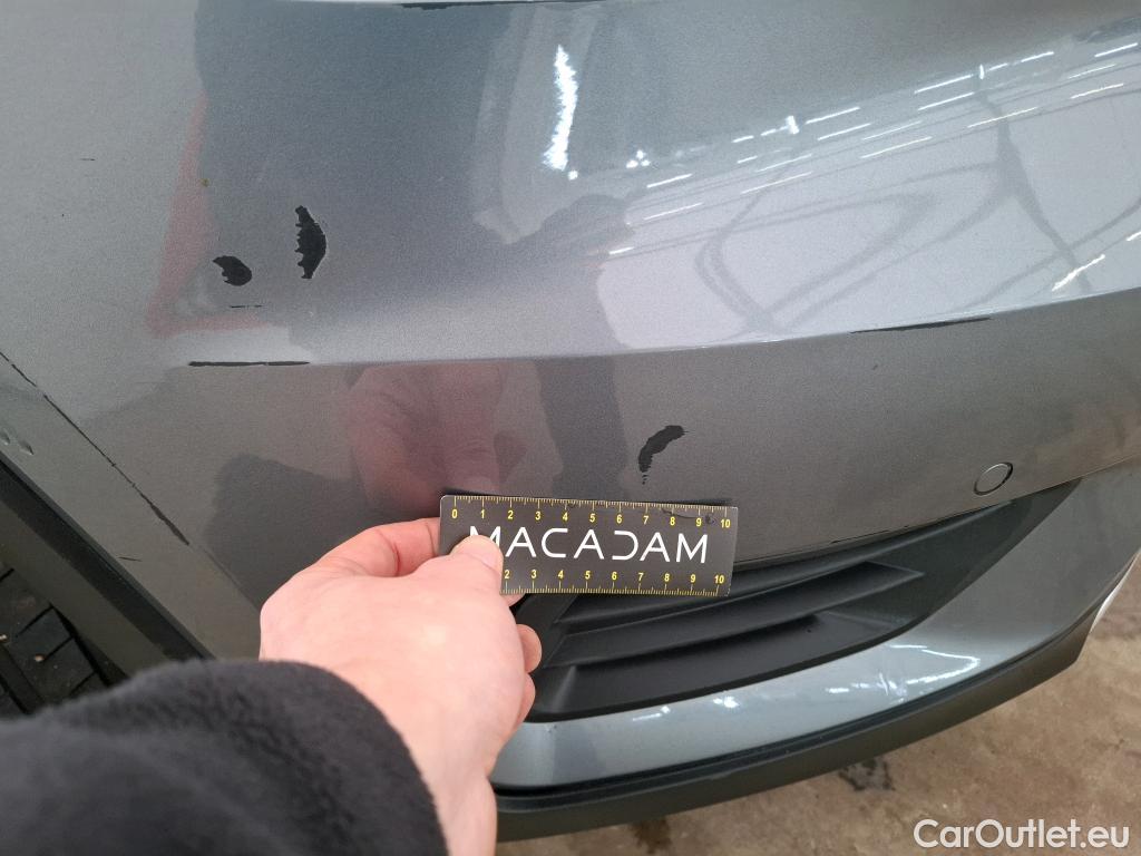  Volvo  XC 40 VOLVO XC40 5p SUV D4 AWD AdBlue 190 Geartro 8 Momentum #5