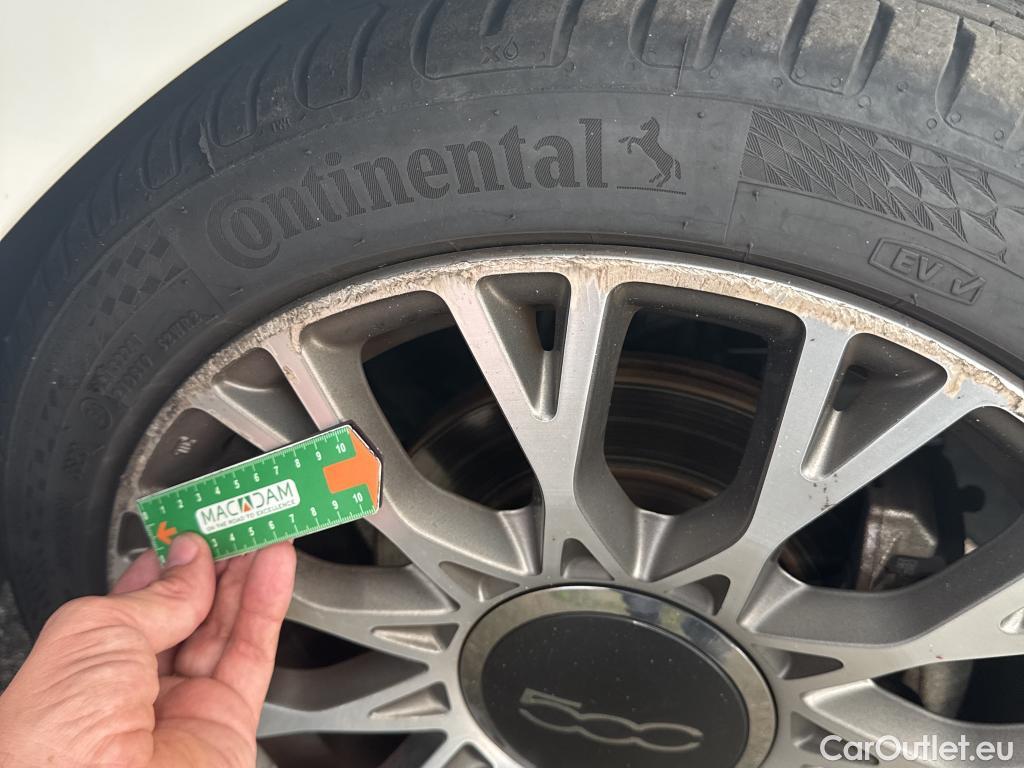  Fiat  500 FIAT  2015 3P Berline 10 70ch BSG Star #18