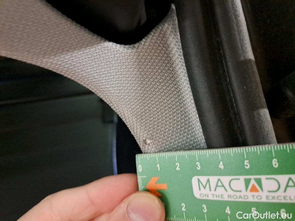  Audi  A4  Avant business line ultra 2.0 TDI 150CV BVA7 E6 #38