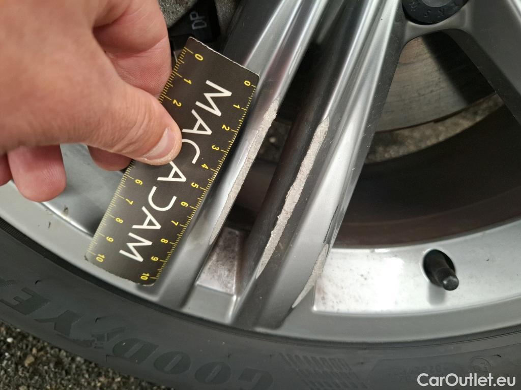  Volkswagen  T-ROC VOLKSWAGEN  / 2017 / 5P / SUV 1.5 TSI 150 EVO R-LINE DSG7 #7