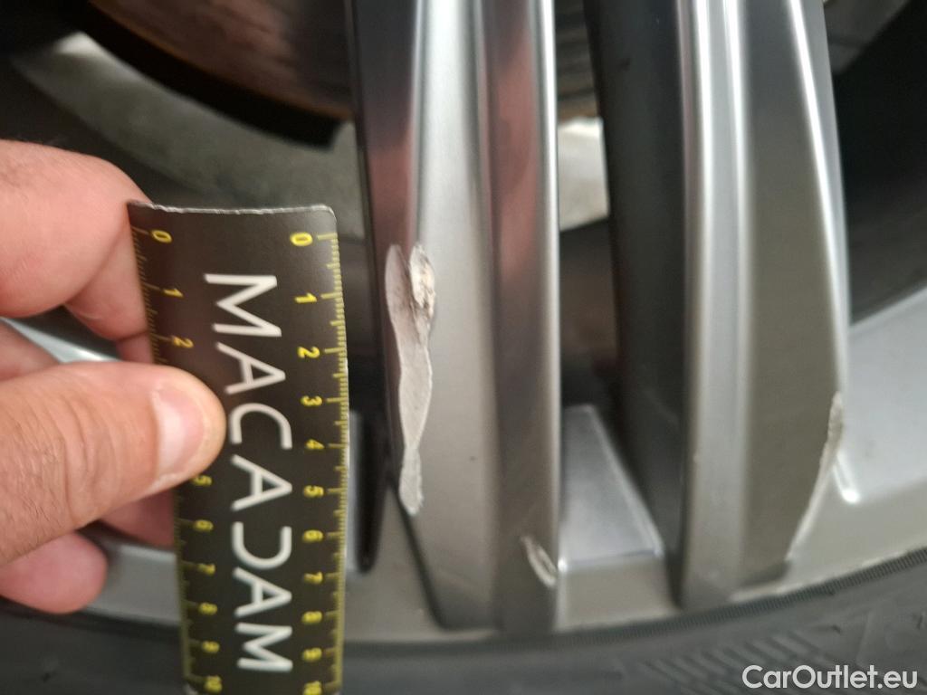  Volkswagen  T-ROC VOLKSWAGEN  / 2017 / 5P / SUV 1.5 TSI 150 EVO R-LINE DSG7 #20