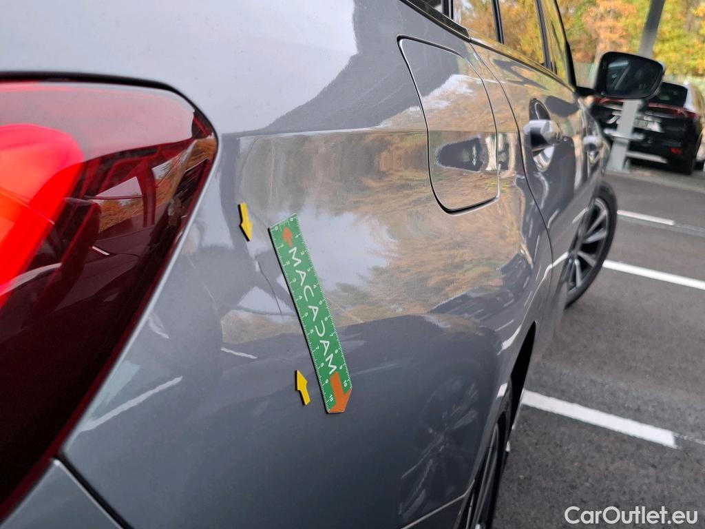  Bmw  Serie 3 BMW Série 3 Touring / 2022 / 5P / Break 318i 156ch Business Design BVA8 #9