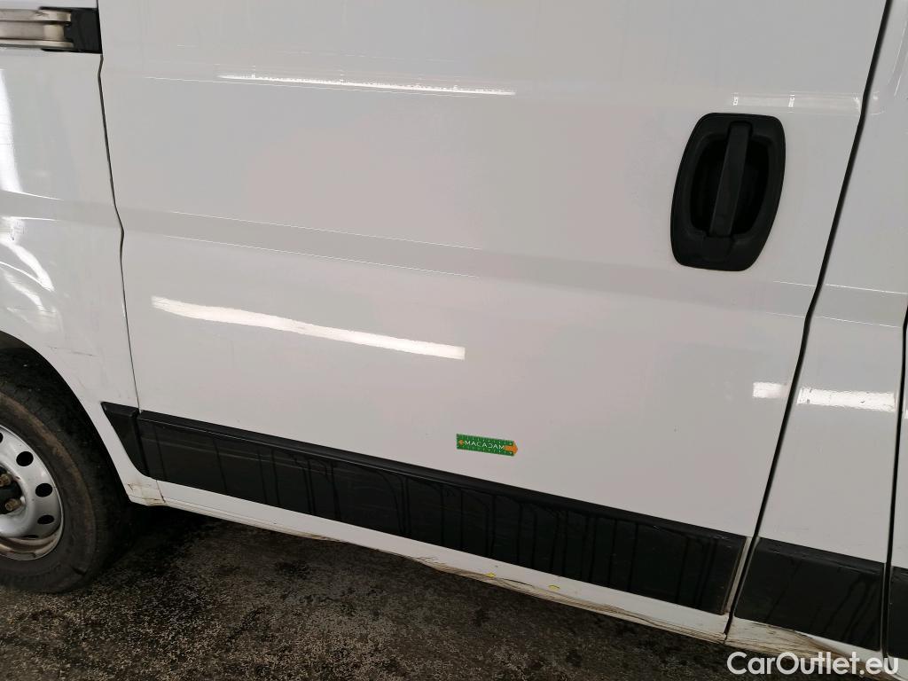  Fiat  Ducato FIAT  / 2014 / 4P / Fourgon tôlé H3-Power 120 3.0 C H1 Pack #18