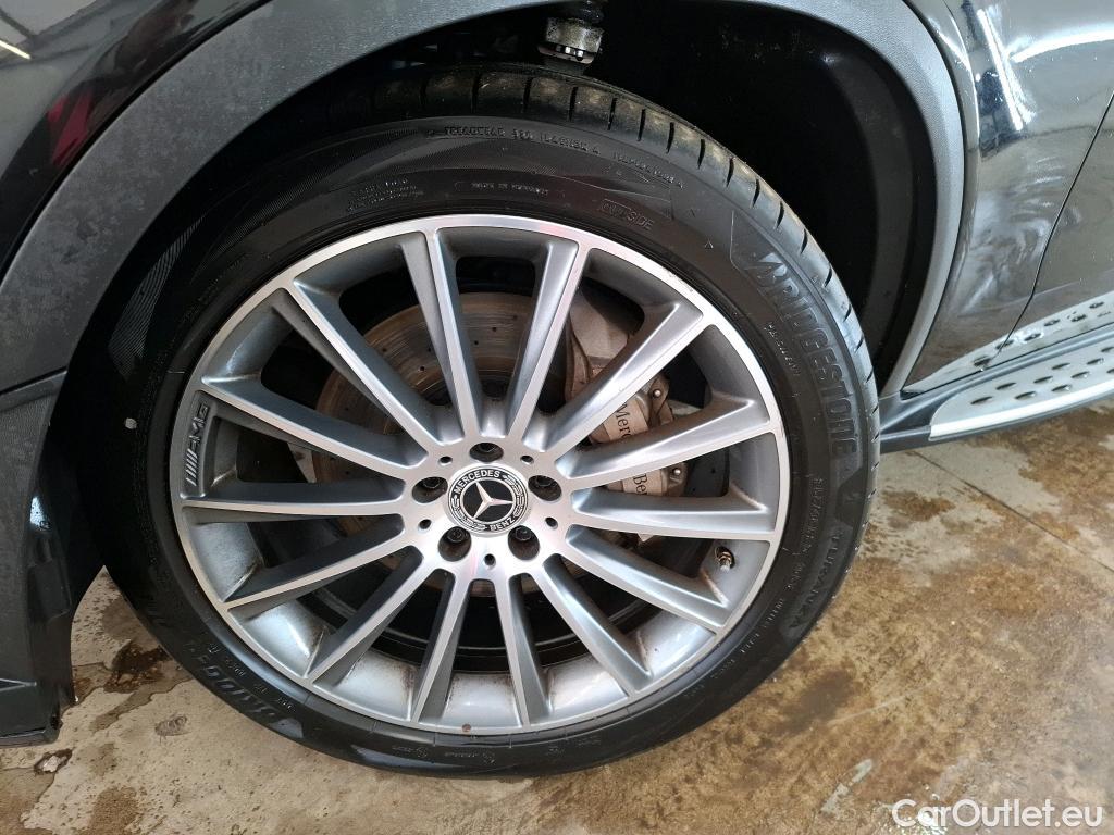  Mercedes  G-Klasee MERCEDES-BENZ GLC / 2019 / 5P / SUV 2.0 GLC 220 D AMG LINE 4MATIC #10