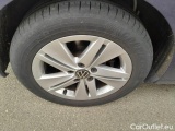  Volkswagen  Golf  VOLKSWAGEN / 2019 / 5P / BERLINA 1.5 ETSI EVO ACT LIFE DSG #128