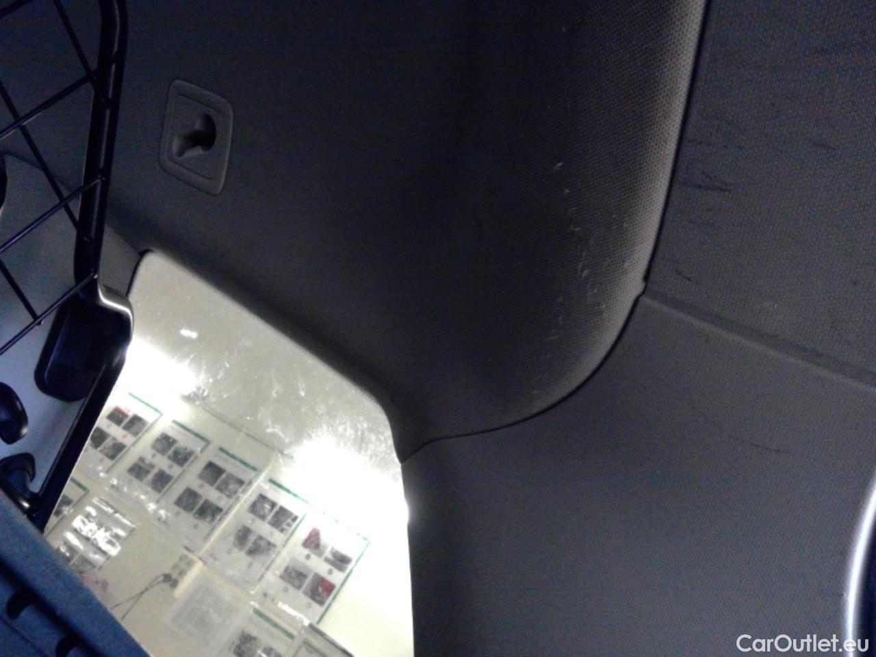  Volkswagen  Golf  Sp.Combi TSI 110 Aut. #1