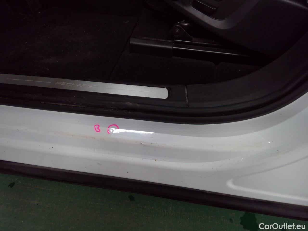  Volvo  XC60  T6 350 Co.Ed.Rec. AWD Aut #8