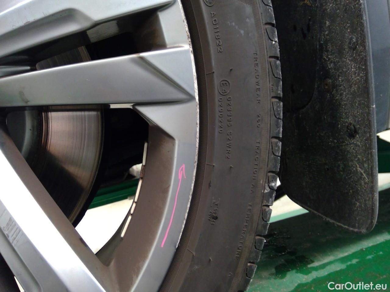  Volkswagen  Tiguan  eHyb 180 R-line Aut #5