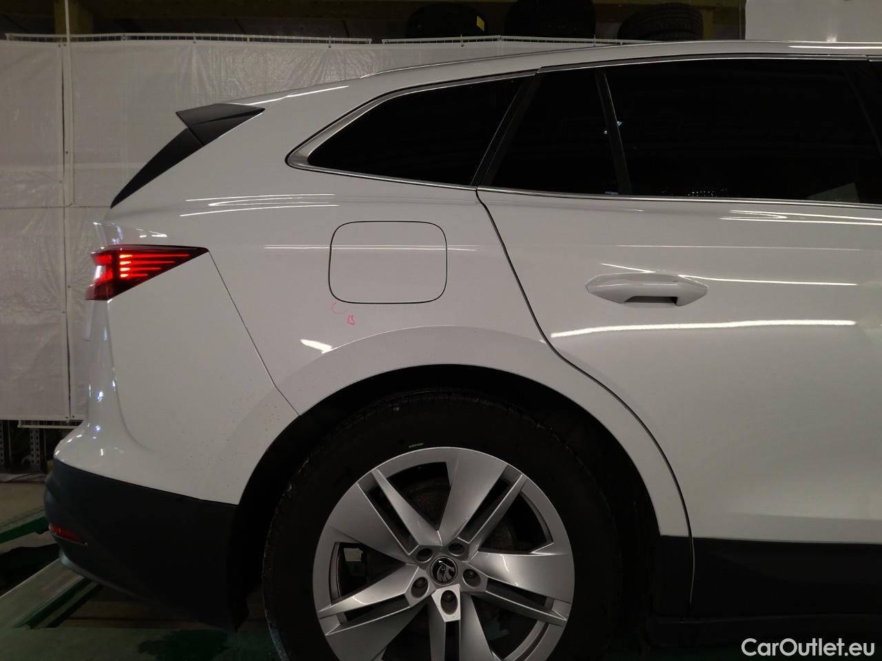  Skoda  ENYAQ  iV80 5d #8