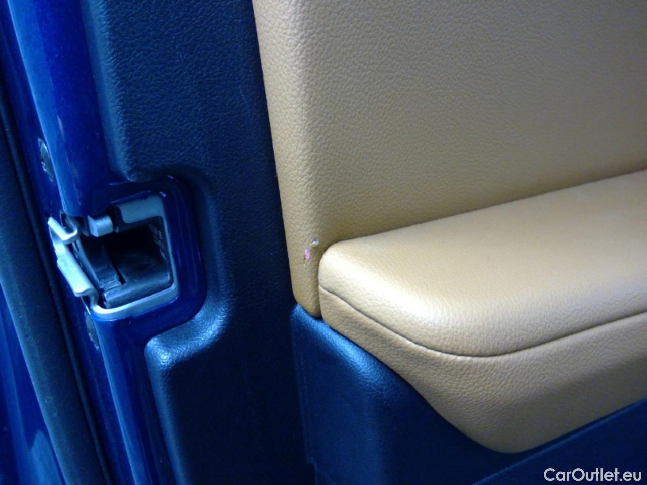  Bmw  X3  xDr.30e Con.M Sp. Aut #15