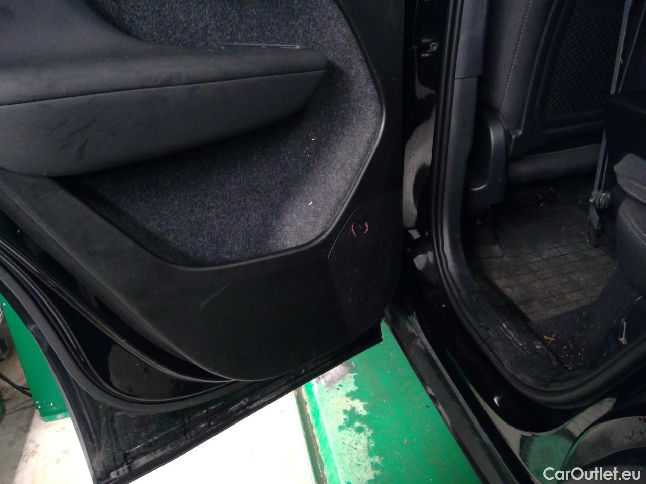  Volvo  XC 40 XC40 T4 Plus Dark Rech. Aut #6