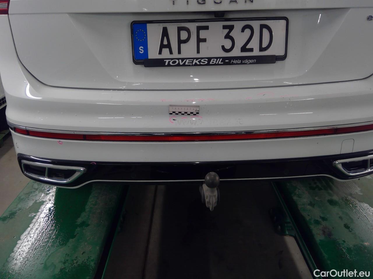  Volkswagen  Tiguan  eHyb 180 R-line Aut #24