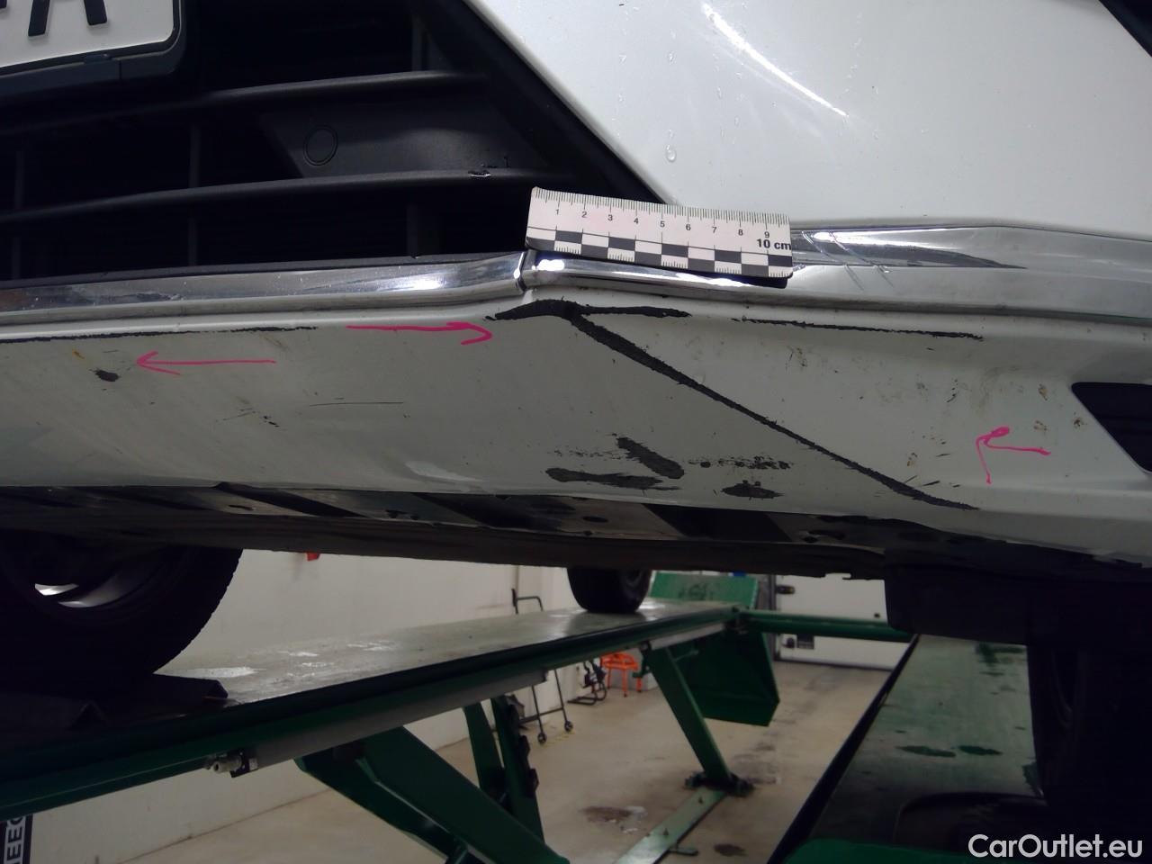  Volvo  XC60  T6 350 Co.Ed.Rec. AWD Aut #3