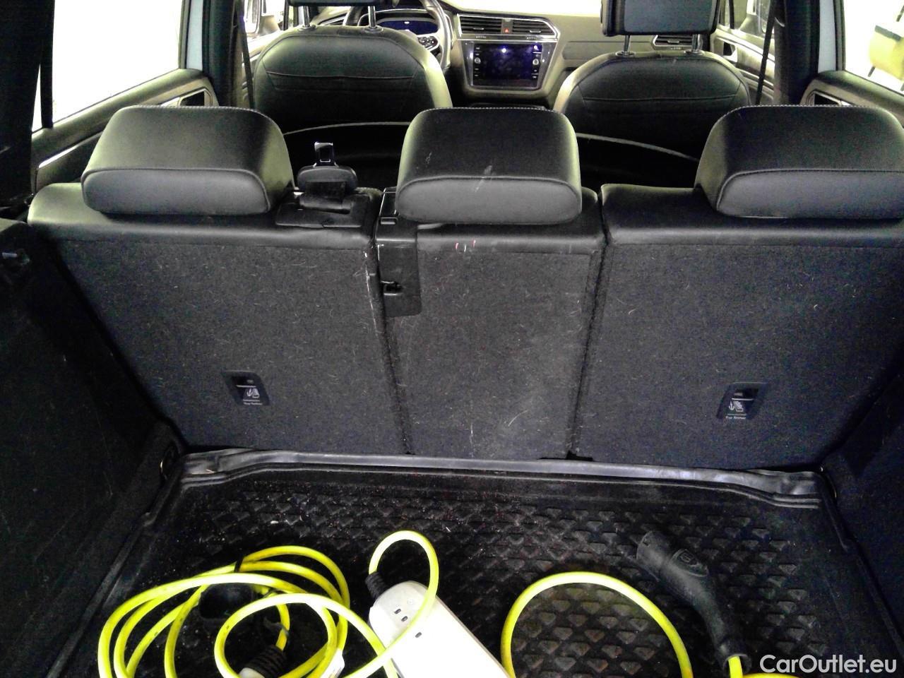  Volkswagen  Tiguan  eHyb 180 R-line Aut #2