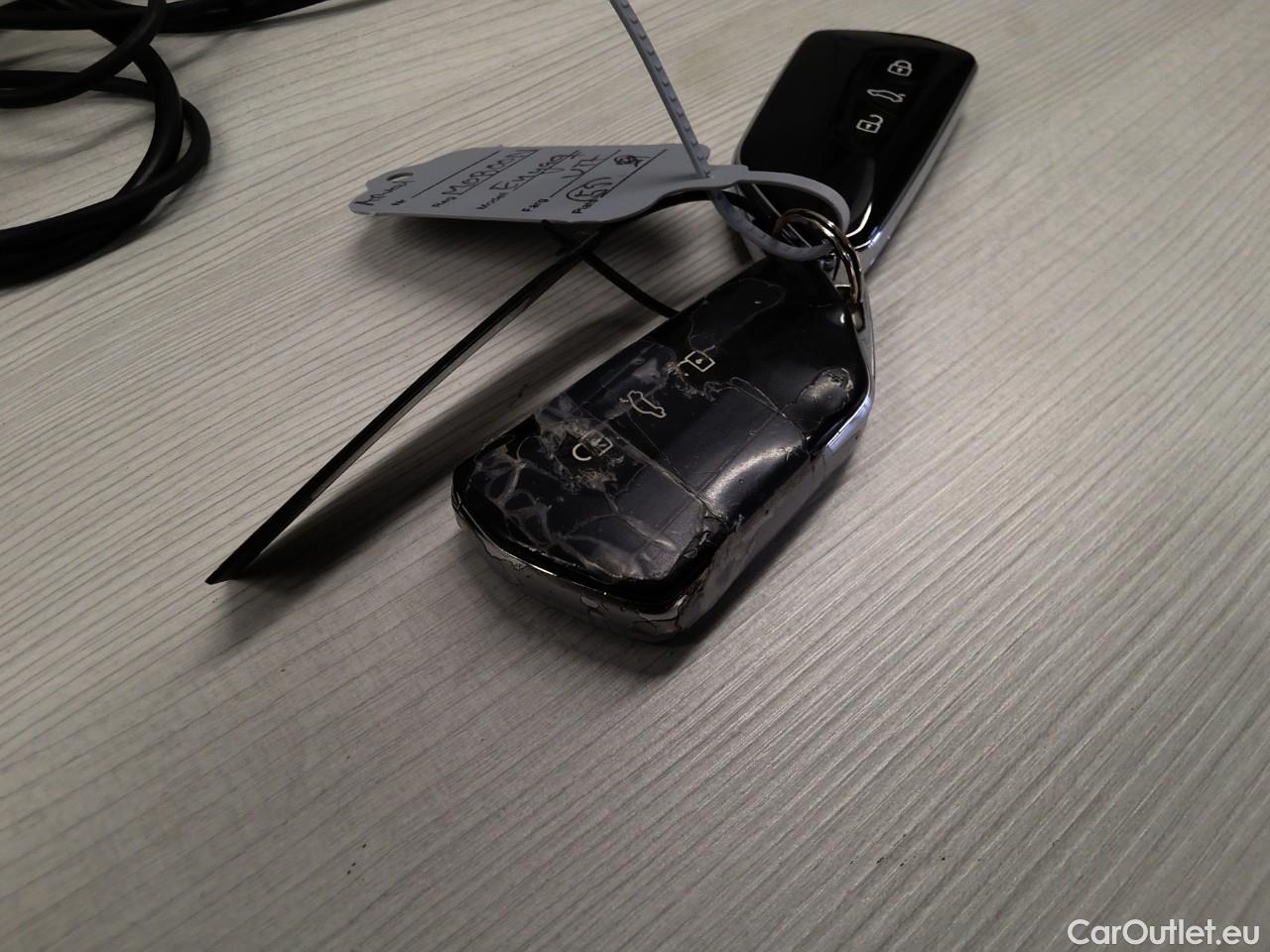  Skoda  ENYAQ  iV80 5d #15