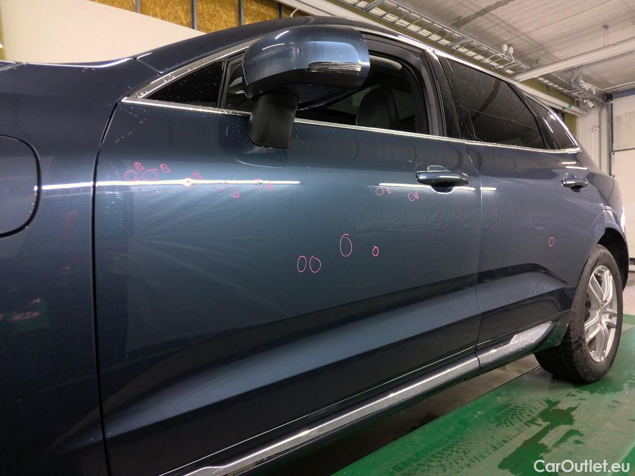  Volvo  XC60  T6 350 Co.Ed.Rec. AWD Aut #3