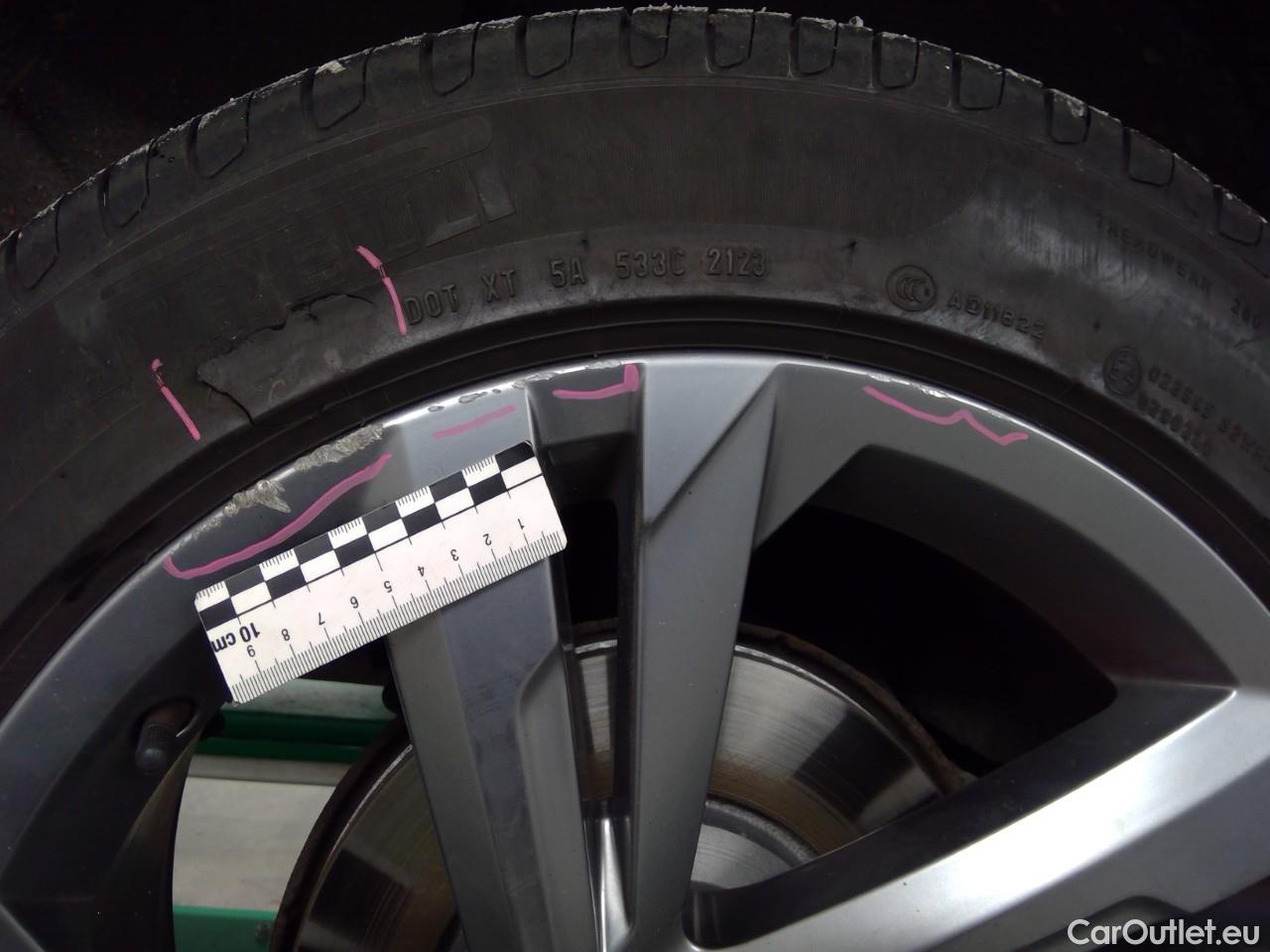  Volkswagen  Tiguan  eHyb 180 R-line Aut #31