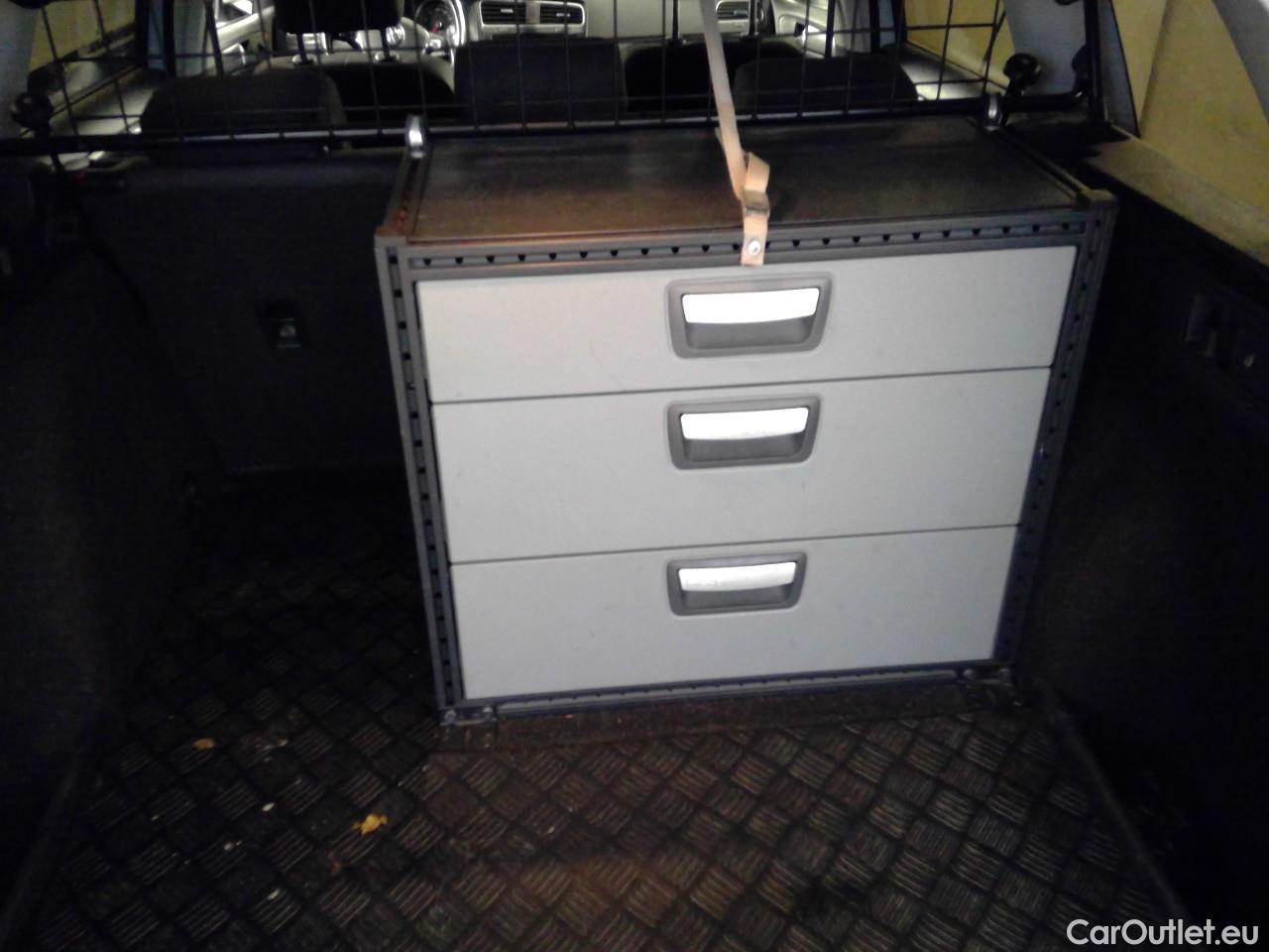  Volkswagen  Golf  Sp.Combi TSI 110 Aut. #2