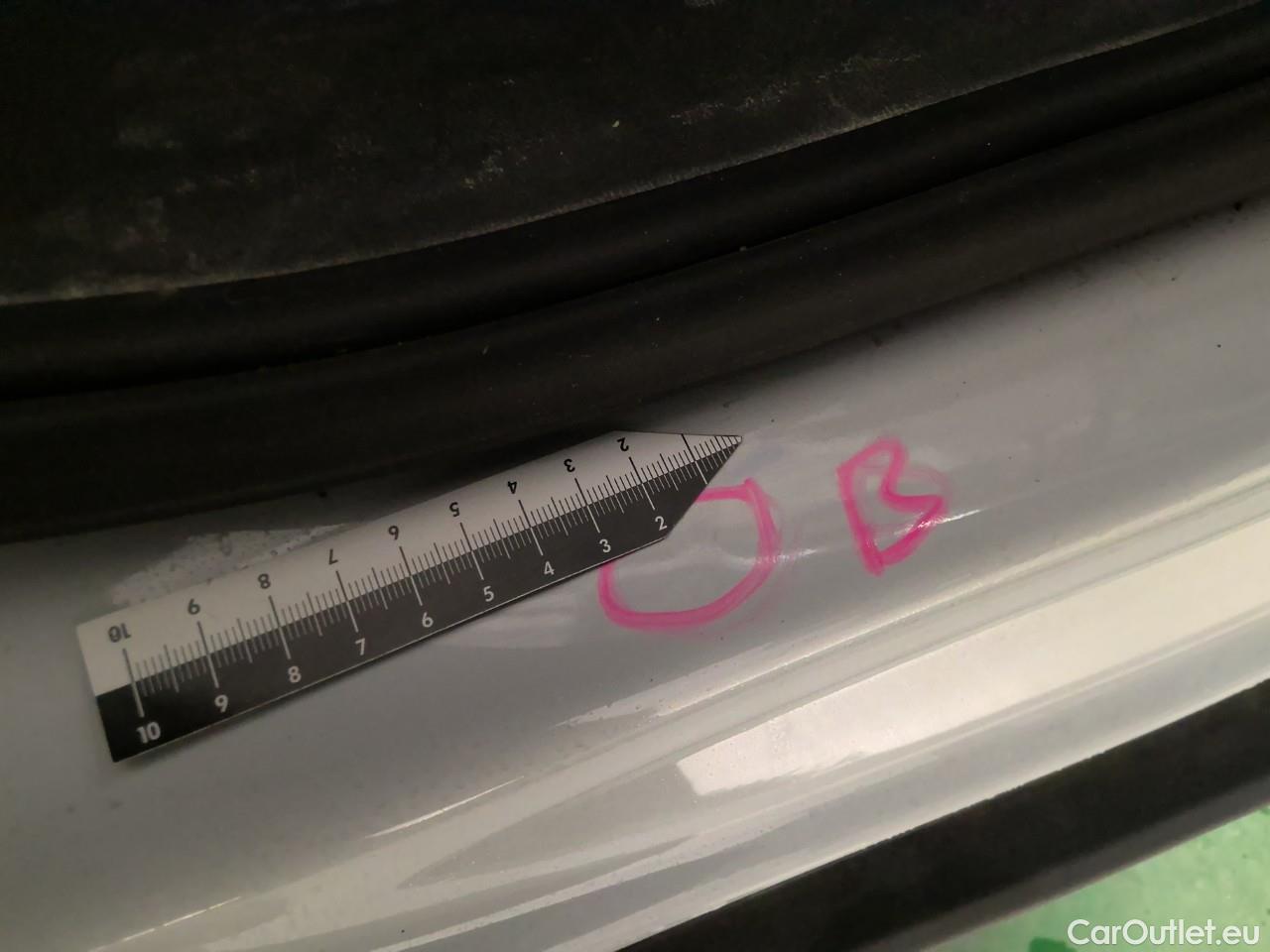  Skoda  ENYAQ  iV80 5d #9