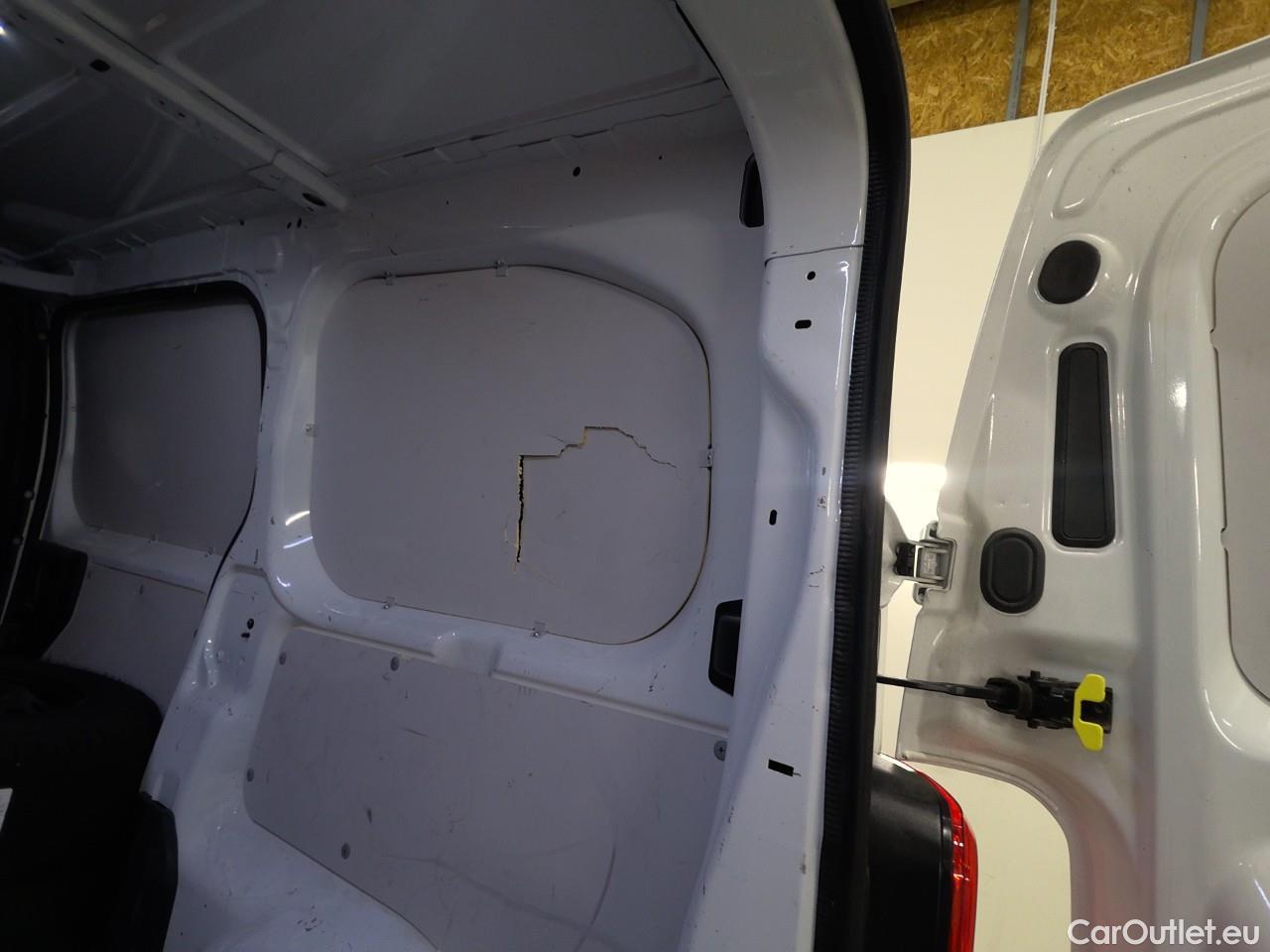  Peugeot  Expert e- 136 75kWh L2 PRO+ #2