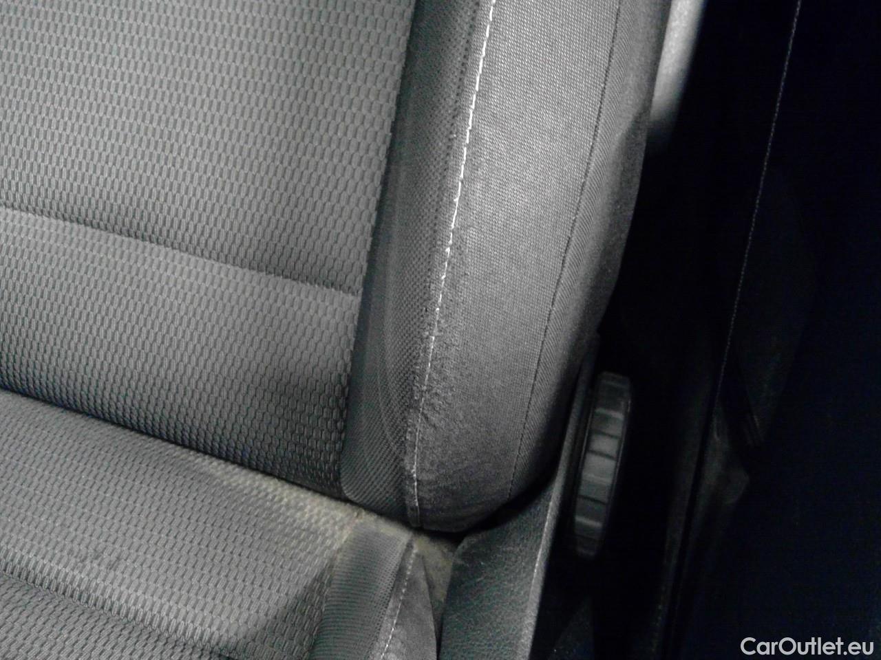  Volkswagen  Golf  Sp.Combi TSI 110 Aut. #13